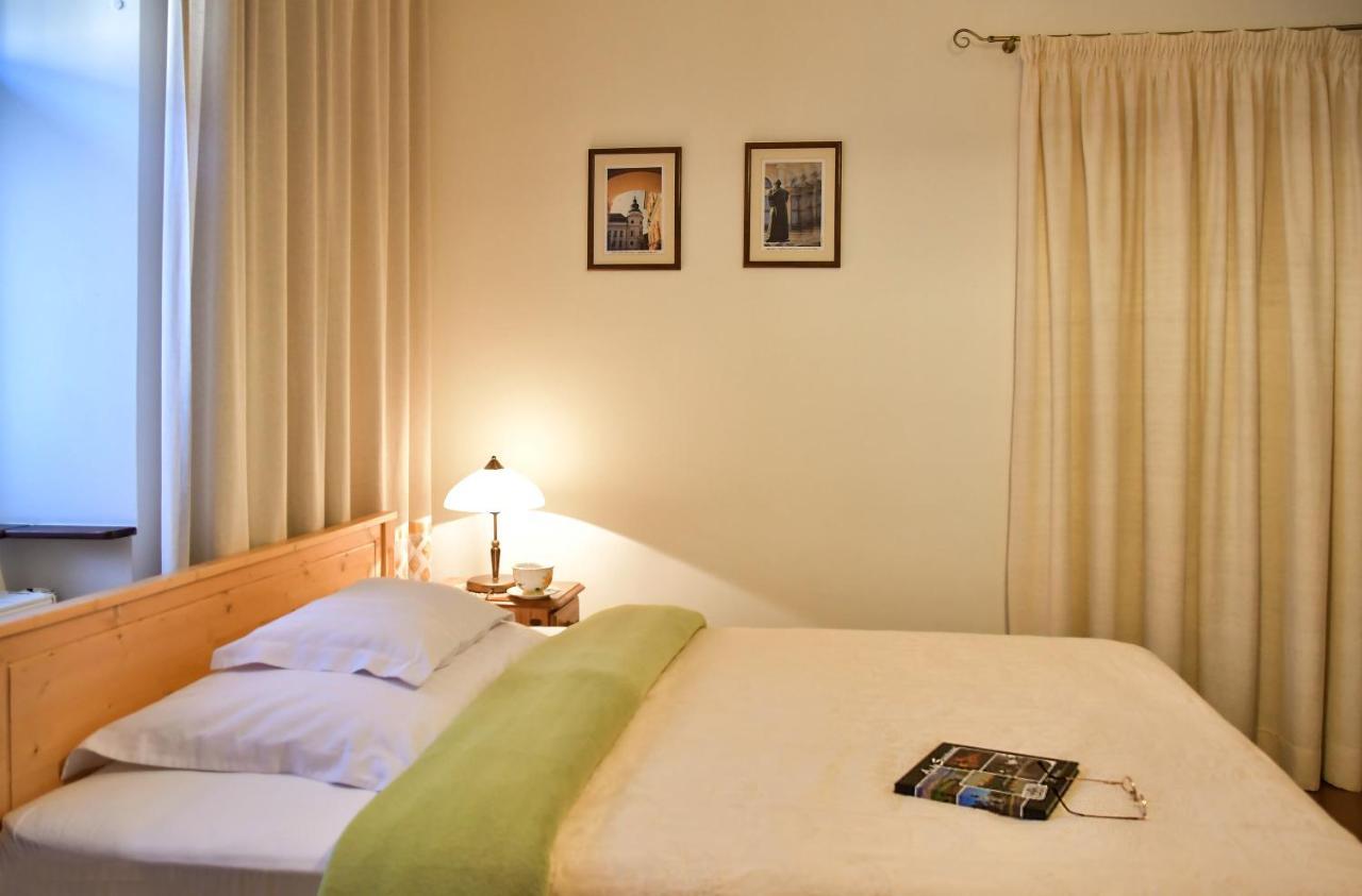 Bed and Breakfast Szin-Es Vendeghaz à Szentes Extérieur photo